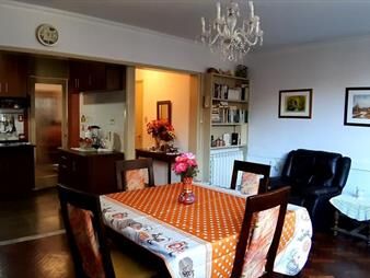 https://web5.gallito.com.uy/apartamento-en-venta-2-dormitorios-gran-patio-pocitos-inmuebles-21274727