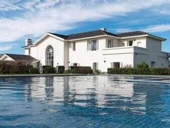 https://web5.gallito.com.uy/mansion-en-venta-y-alquiler-en-punta-del-este-8-dormitorio-inmuebles-24493486