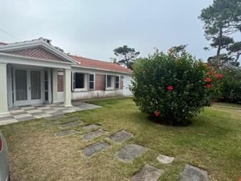 https://web5.gallito.com.uy/casa-en-venta-en-punta-del-este-inmuebles-24737918