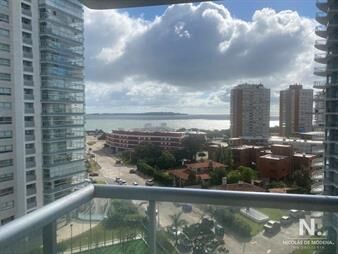 https://web5.gallito.com.uy/excelente-apartamento-en-playa-mansa-inmuebles-25036431