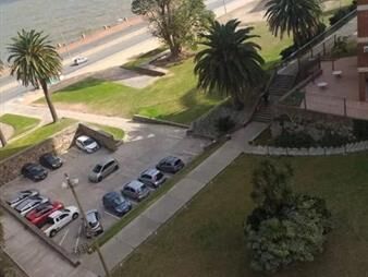 https://www.gallito.com.uy/apartamento-en-venta-3-dormitorios-1-baño-y-terraza-ramb-inmuebles-24574411