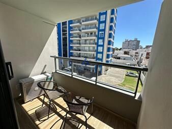 https://web5.gallito.com.uy/apartamento-de-2-dormitorios-playa-brava-inmuebles-25162066