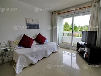 https://web5.gallito.com.uy/apartamento-1-dormitorio-en-alquiler-temporal-en-punta-del-inmuebles-20965489