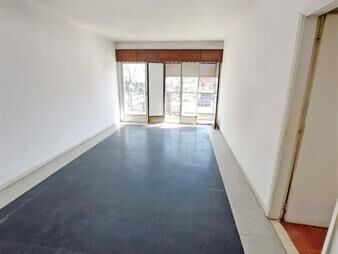 https://www.gallito.com.uy/venta-apto-a-reciclar-en-paysandu-inmuebles-24518884