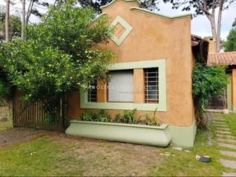 https://www.gallito.com.uy/hermosa-casa-en-montoya-inmuebles-24936965