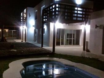 https://www.gallito.com.uy/venta-casa-el-pinar-planta-baja-cocina-inmuebles-18437173