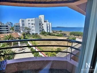 https://web5.gallito.com.uy/a-pasos-del-mar-en-playa-mansa-departamento-de-3-dormitori-inmuebles-25042176