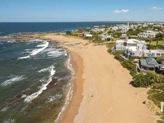 https://web5.gallito.com.uy/campo-a-la-venta-en-jose-ignacio-inmuebles-25260895