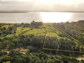 https://www.gallito.com.uy/venta-de-chacra-en-laguna-del-sauce-punta-del-este-inmuebles-24994165