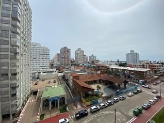 https://web5.gallito.com.uy/apartamento-de-1-dormitorio-en-peninsula-santos-dumont-inmuebles-22908177