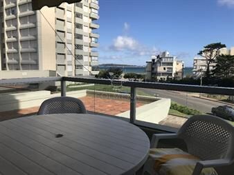 https://web5.gallito.com.uy/apartamento-en-mansa-3-dormitorios-consulte-inmuebles-23544113