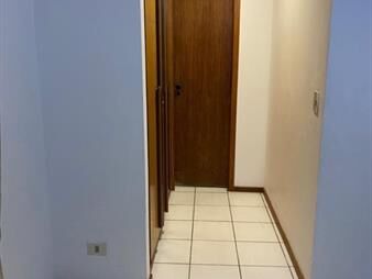 https://web5.gallito.com.uy/primeras-paradas-de-playa-mansa-inmuebles-25353690
