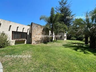https://www.gallito.com.uy/casa-en-barrio-lugano-inmuebles-25368478