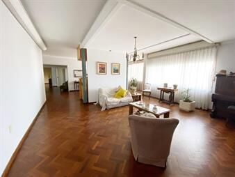 https://www.gallito.com.uy/venta-apartamento-3-dormitorios-con-baño-en-suite-4-terraz-inmuebles-25367404