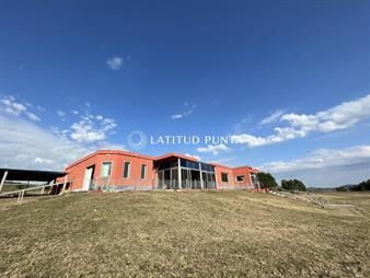 https://www.gallito.com.uy/increible-chacra-a-20-minutos-de-solanas-inmuebles-25397769