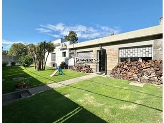 https://web5.gallito.com.uy/18274-venta-casa-4dorm-carrasco-norte-con-local-y-garaje-inmuebles-25400820
