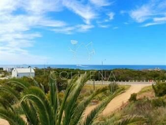 https://www.gallito.com.uy/casa-en-punta-de-piedras-con-muy-buena-vista-al-mar-desde-s-inmuebles-25405956