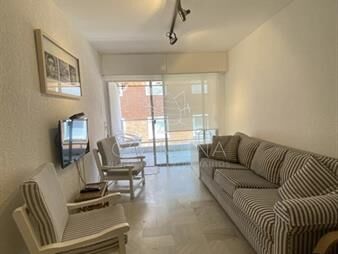 https://web5.gallito.com.uy/apartamento-de-1-dormitorio-con-balcon-en-peninsula-inmuebles-25409896