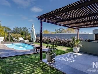 https://web5.gallito.com.uy/casa-de-3-dormitorios-con-piscina-lausana-inmuebles-25042047