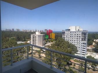https://web5.gallito.com.uy/apartamento-a-estrenar-esquinero-en-edificio-con-todos-los-inmuebles-21962564