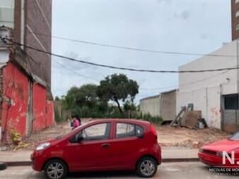https://www.gallito.com.uy/lote-en-centro-de-maldonado-en-venta-inmuebles-25050334