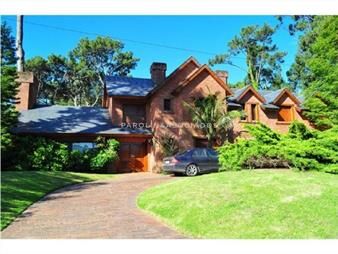 https://web5.gallito.com.uy/casa-en-venta-de-4-dormitorios-en-golf-punta-del-este-inmuebles-16906245