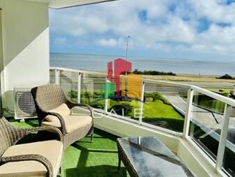 https://web5.gallito.com.uy/hermoso-apartamento-de-3-dormitorios-frente-al-mar-inmuebles-25343220