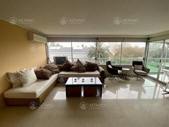 https://web5.gallito.com.uy/venta-apartamento-3-dormitorios-peninsula-en-punta-del-est-inmuebles-24180498