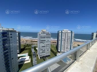 https://web5.gallito.com.uy/venta-pent-house-3-dormitorios-playa-brava-punta-del-este-inmuebles-23098377