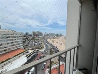 https://web5.gallito.com.uy/apartamento-en-venta-playa-brava-inmuebles-25097445