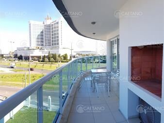https://web5.gallito.com.uy/amplio-apartamento-de-4-dormitorios-a-200m-del-mar-inmuebles-19142146