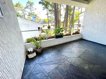 https://web5.gallito.com.uy/venta-departamento-estilo-casita-2-dormitorios-roosevel-inmuebles-24323717
