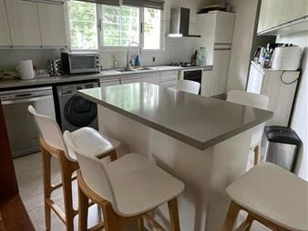 https://web5.gallito.com.uy/apartamento-de-altos-buceo-3-dorm-2-baños-y-gge-sin-gastos-inmuebles-25535940