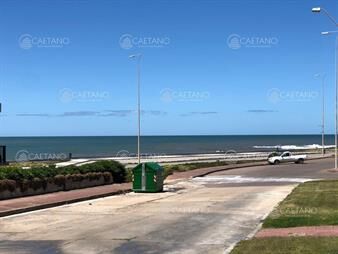 https://web5.gallito.com.uy/oportunidad-en-peninsula-apartamento-reciclado-inmuebles-20578881