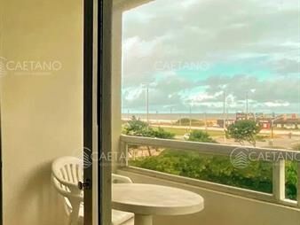 https://web5.gallito.com.uy/vendo-apartamento-de-2-dormitorios-2-baã±os-y-garage-pl-inmuebles-20965590