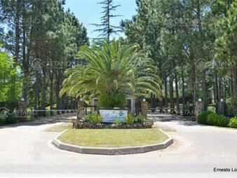 https://web5.gallito.com.uy/terreno-en-barrio-privado-le-residence-inmuebles-18411165