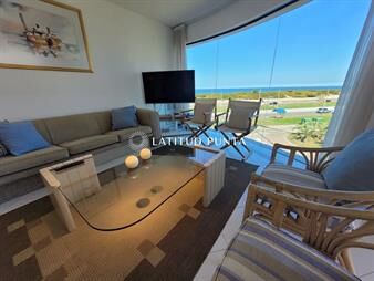 https://web5.gallito.com.uy/apartamento-de-3-dormitorios-oportunidad-en-brava-inmuebles-25509331
