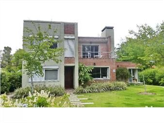 https://web5.gallito.com.uy/venta-casa-4-dormitorios-en-pinares-punta-del-este-con-pis-inmuebles-25037537