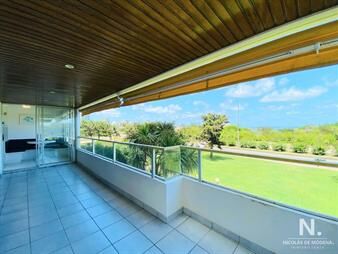 https://web5.gallito.com.uy/apartamento-primera-linea-frente-al-mar-de-tres-dormitorios-inmuebles-24992332