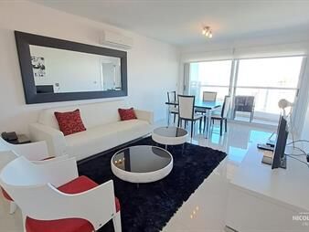 https://web5.gallito.com.uy/espectacular-apartamento-en-playa-brava-ref-3962-inmuebles-24765862