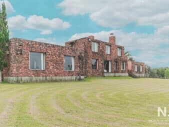 https://web5.gallito.com.uy/hermosa-posada-lejos-del-ruido-cerca-de-todo-inmuebles-23060881