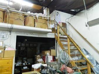 https://web5.gallito.com.uy/venta-gran-local-comercial-en-reducto-inmuebles-25577328