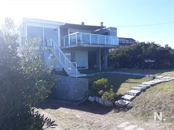 https://www.gallito.com.uy/casa-de-4-dormitorios-en-venta-frente-al-mar-en-jose-ignac-inmuebles-23911595