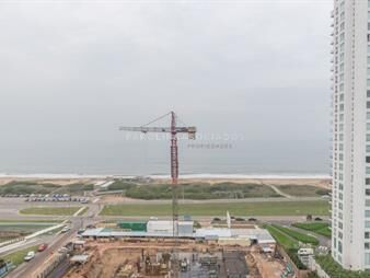https://web5.gallito.com.uy/apartamento-a-estrenar-en-venta-en-look-tower-punta-del-es-inmuebles-22850799
