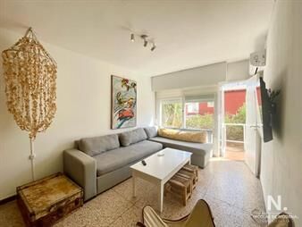 https://web5.gallito.com.uy/venta-amplio-y-luminoso-apartamento-de-un-dormitorio-con-p-inmuebles-25042656