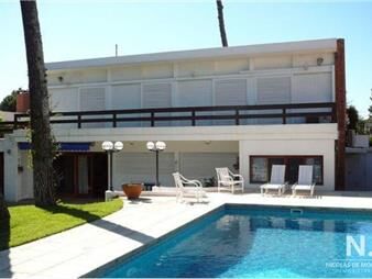 https://web5.gallito.com.uy/casa-en-zona-de-paradas-punta-del-este-inmuebles-25036883