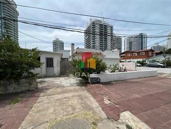 https://web5.gallito.com.uy/terreno-con-casa-para-inversiãn-la-pastora-217-m-â²-inmuebles-25573390
