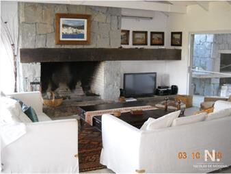 https://www.gallito.com.uy/hermoso-chalet-en-venta-en-jose-ignacio-inmuebles-25036492