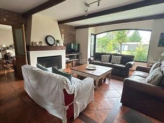 https://web5.gallito.com.uy/casa-a-la-venta-en-barrio-carmel-inmuebles-25225993