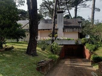 https://www.gallito.com.uy/ph-en-san-rafael-inmuebles-19849097